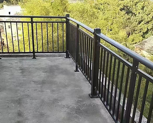 锌钢阳台护栏